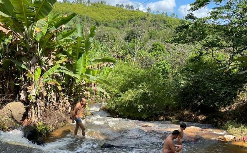 Alagoanos estão descobrindo as atrações de Bonito, no agreste pernambucano