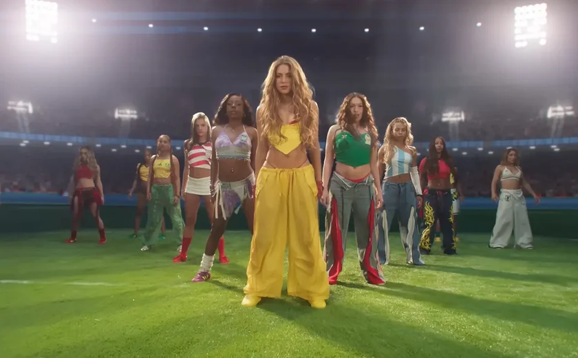 Shakira lança clipe de música para a Copa do Mundo com Vini Jr. e astros do futebol; assista
