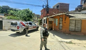 Homem com mandado por tráfico é preso no Jacintinho