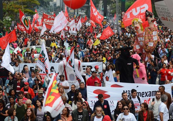 IBGE aponta que 9,2% das pessoas ocupadas são sindicalizadas