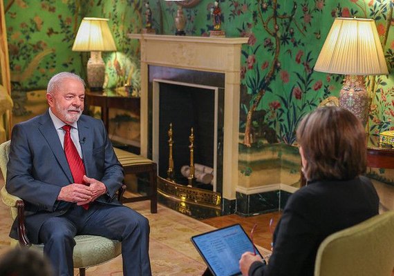 Lula diz que trabalhará pela paz no conflito entre Rússia e Ucrânia