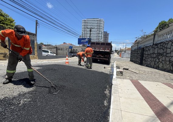 Operação Tapa-Buraco contemplou 96% dos bairros de Maceió em outubro