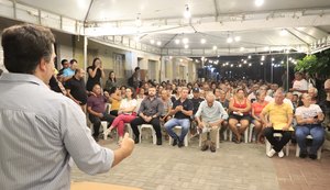 Escuta pública reúne moradores e parlamentares nos Flexais