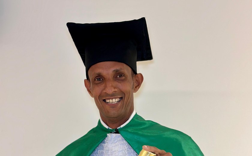 Projeto de Escolarização do Parque Shopping Maceió ajuda colaboradores a retomar os estudos e realizar sonhos