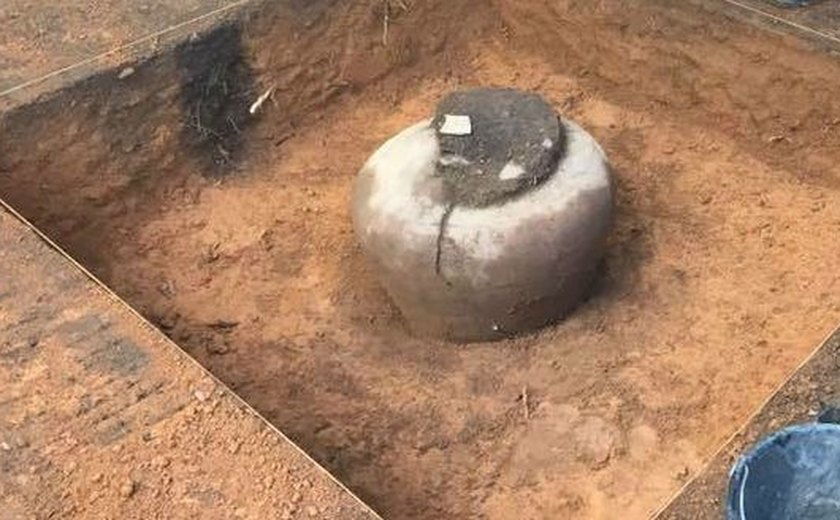 ​​Achado arqueológico na Serra da Barriga: urna indígena que pode ter 900 anos