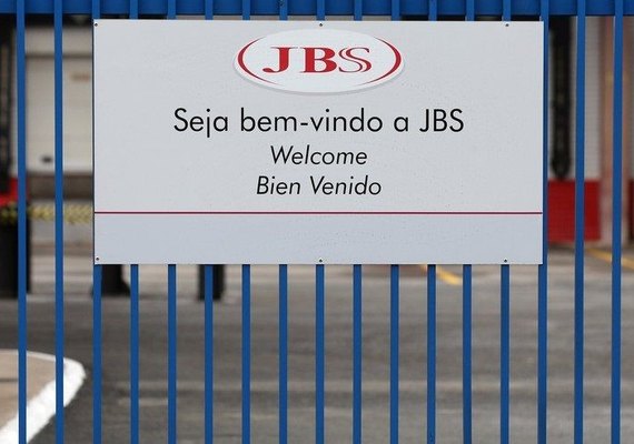Ação da JBS acumula perdas de mais de 17% em meio a notícias sobre delação