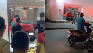 Carro invade agência bancária em Atalaia e motorista foge após acidente