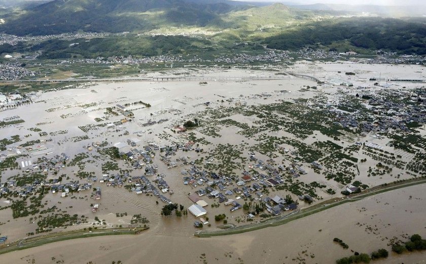 Tufão Hagibis deixa mortos e desaparecidos no Japão