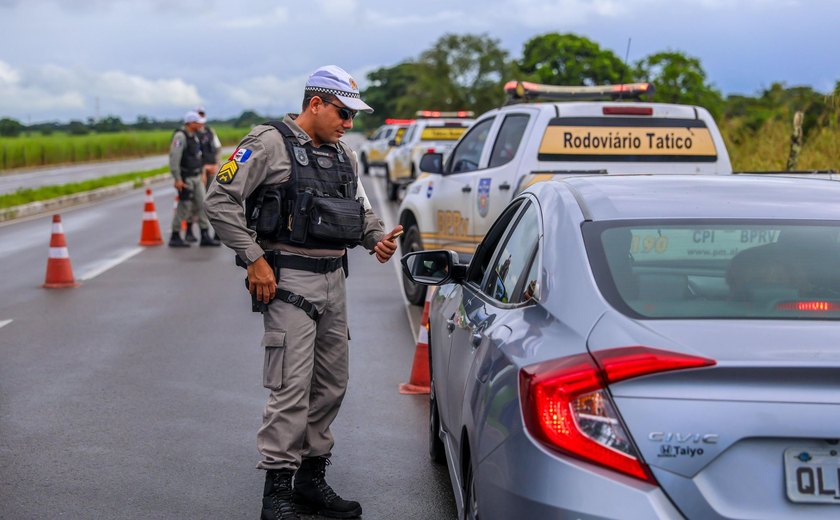 Operação Corpus Christi registra 341 autuações de trânsito em Alagoas
