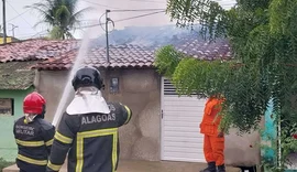 Incêndio destrói dois quartos de residência em Palmeira dos Índios