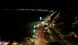 Árvore de Natal da Ponta Verde terá iluminação sincronizada com música