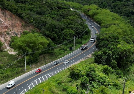 Revitalização da BR-423/AL facilita acesso ao Complexo Turístico de Xingó, no Rio São Francisco