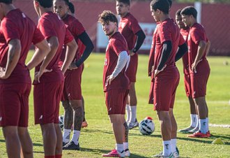 CRB encerra preparação para duelo contra o Náutico e convoca torcida para jogo decisivo no Rei Pelé