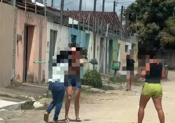 Discussão por limpeza de rua termina em agressões e ameaça com faca no bairro Planalto, em Arapiraca