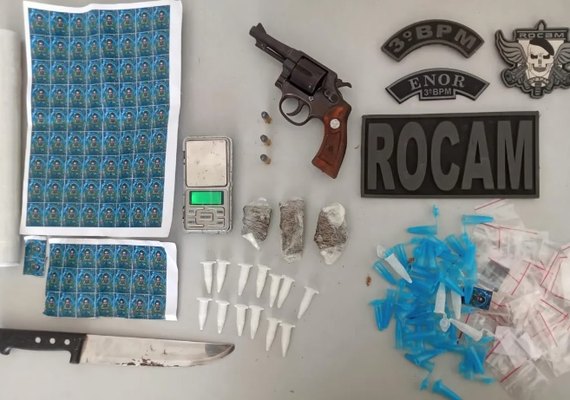 Homem é preso com arma e drogas ao tentar fugir da polícia
