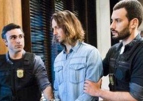'Rock Story': Últimos capítulos! Gui é preso e Diana o salva