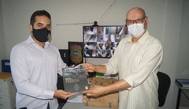 Perícia Oficial e Secretaria de Comunicação lançam livro sobre Solicitação de Perícia  