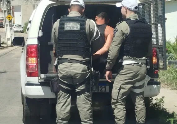 Suspeitos de furto são presos após perseguição no São Jorge