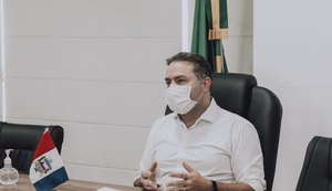 Governador de Alagoas participa de seminário sobre saneamento no Brasil