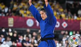 Mayra Aguiar conquista ouro no Grand Slam de Tóquio de judô