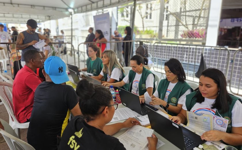 Defensoria Pública leva atendimento gratuito a moradores de três bairros de Maceió