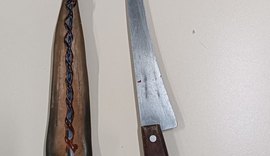 Homem é detido com faca e desobedece ordem da PM no Centro de Craíbas