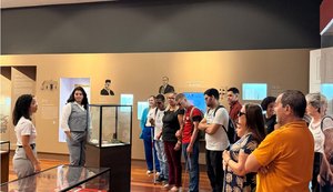 Programa Cidadania e Justiça promove visita ao CCM para estudantes com deficiência visual