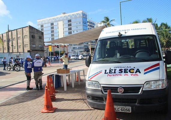 Quatro pessoas foram presas durante ações da Operação Lei Seca