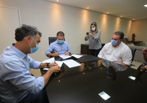 Estado e Porto de Pedras firmam convênio para elaboração de Plano Diretor da cidade