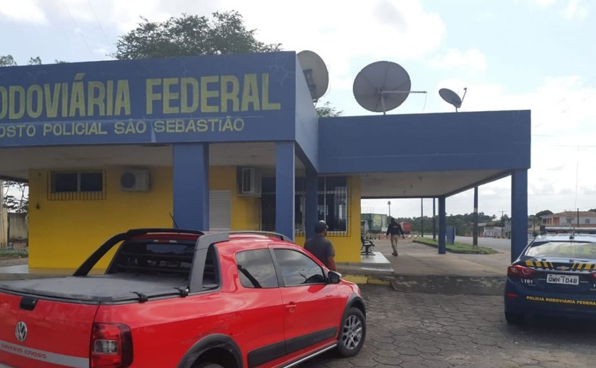 Em setembro, PRF detém em Alagoas nove pessoas por dirigirem sob efeito de álcool