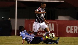 Fluminense despacha o Macaé e segue na ponta do grupo C do Carioca