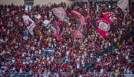 Flamengo reúne organizadas para debater violência contra as mulheres