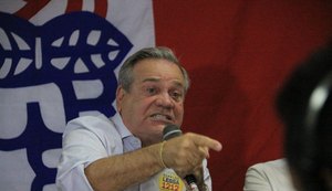 'Vamos continuar a campanha e derrubar a decisão do TRE-AL', garante Lessa