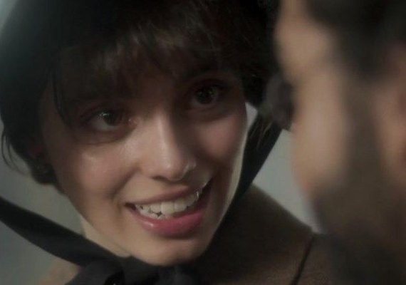 'Novo Mundo': Cecília reencontra Libério em navio com ajuda dos piratas