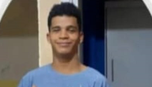 Jovem sai para trabalhar e desaparece; família pede informações