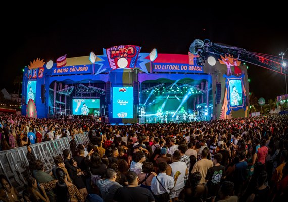 Luan Santana e Zezé Di Camargo & Luciano animam a segunda-feira