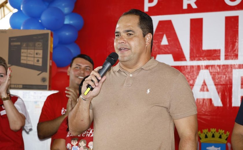 Prefeito Bocão realiza primeiro ‘Alimenta Marechal’ e anuncia expansão do programa