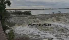 Fortes chuvas causam estragos em Delmiro Gouveia e Piranhas; população enfrenta alagamentos e prejuízos