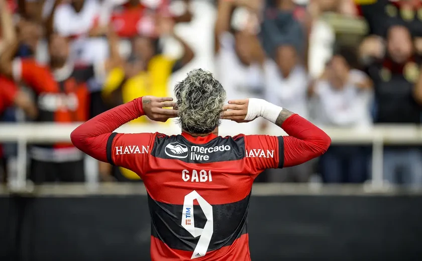 Cruzeiro anuncia a contratação do atacante Gabriel Barbosa