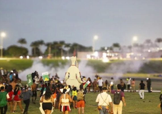 Fenaj condena violência contra jornalistas e comunicadores indígenas no Acampamento Terra Livre
