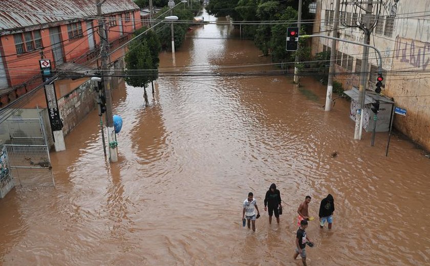 Chuva coloca cidade de São Paulo em estado de atenção para alagamentos