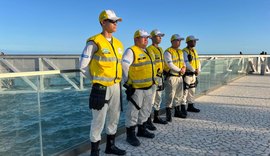 Acionado pela Central de Videomonitoramento, Programa Ronda no Bairro detém jovens