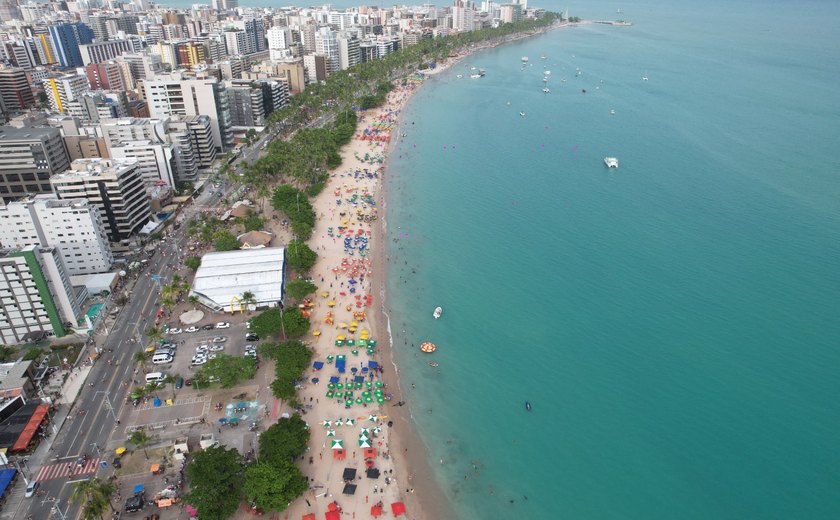 Mais da metade da população brasileira vive no litoral