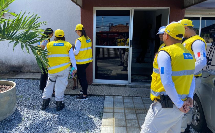 Jovem surta na Pajuçara e tenta agredir agentes do Ronda no Bairro