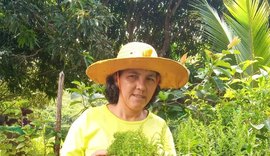 Agricultora e estudante de Agroecologia recebe prêmio por trabalho sobre Plantas Alimentícias Não Convencionais