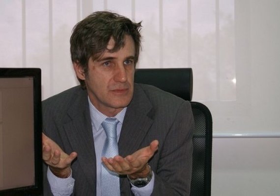 MPE aguarda resposta sobre contrato em Arapiraca
