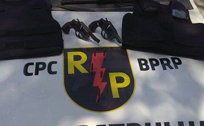 PM apreende armas de fogo em residência no conjunto João Sampaio