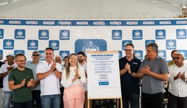 Governador entrega adutora, autoriza 12 km de asfalto e participa de inauguração de frigorífico em São Brás