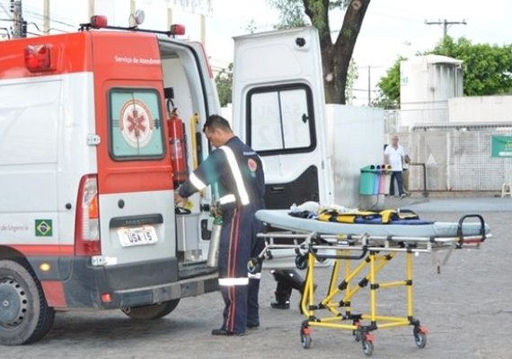 Socorristas do Samu participam de simulado de acidente com múltiplas vítimas