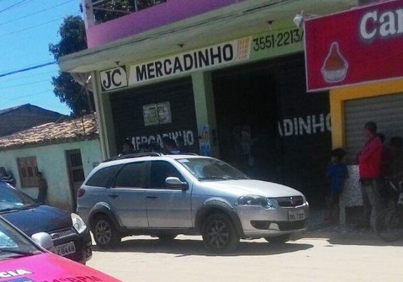 Operação integrada detém policial militar de Sergipe e esposa de suspeito